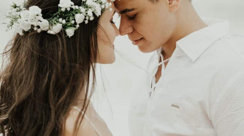 Photo Emotional distance