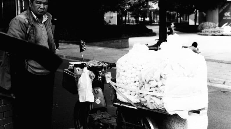 Photo Movers